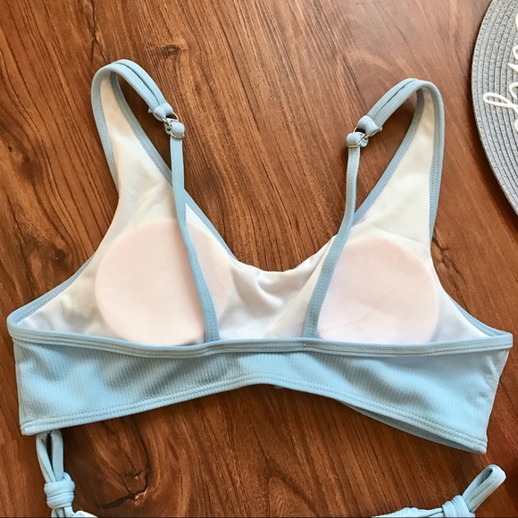 Ribbed Front Tie Bikini Set - Picture 3 of 4